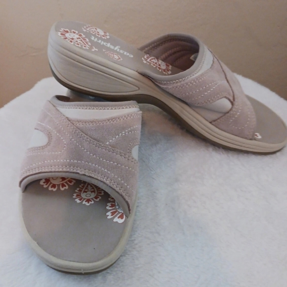 Easy Spirit Halfstep Gray Suede Slide Sandals. size 9M